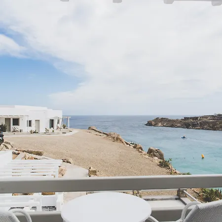 מלון Super Paradise Hotel