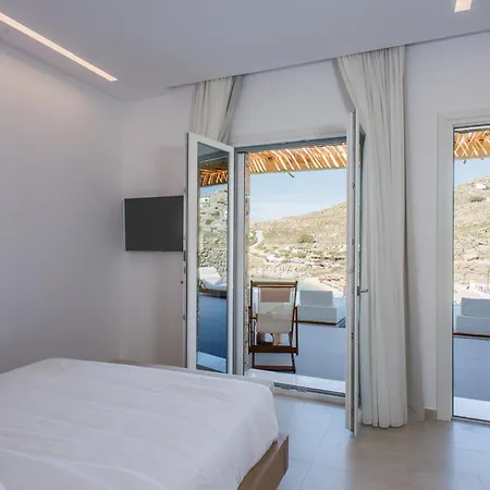 超级天堂套房酒店 2* 超级天堂海滩