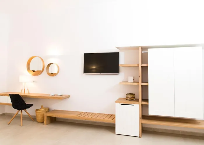 Hotel Super Paradise Suites