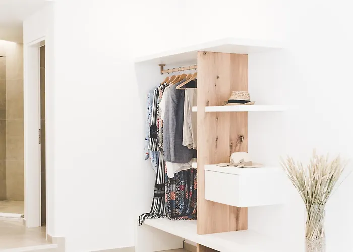 Super Paradise Hotel Ξενοδοχείο 2*