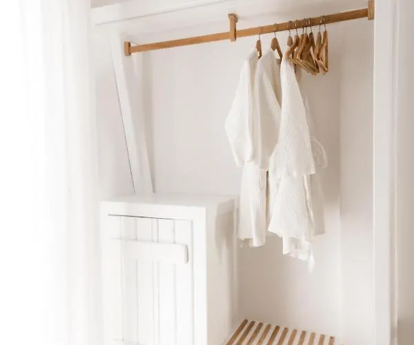 Super Paradise Suites