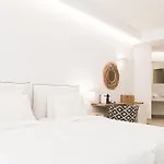 Hotell Super Paradise Hotel 2*